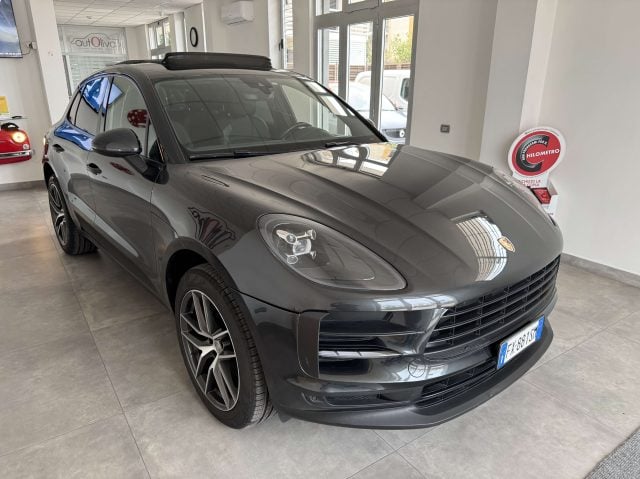 Porsche Macan 2.0 245cv pdk - foto 2 di 4