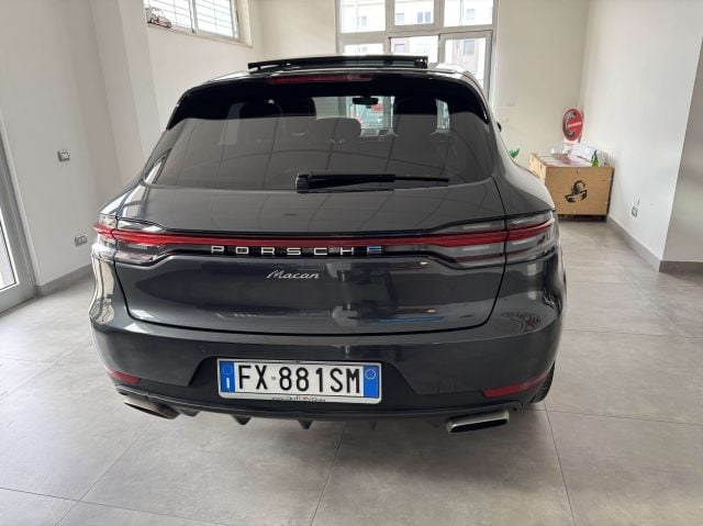 Porsche Macan 2.0 245cv pdk - foto 4 di 4