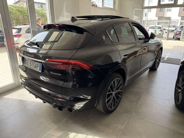 Maserati Grecale 2.0 mhev GT 300cv auto Tagliandi Masersati - foto 4 di 4