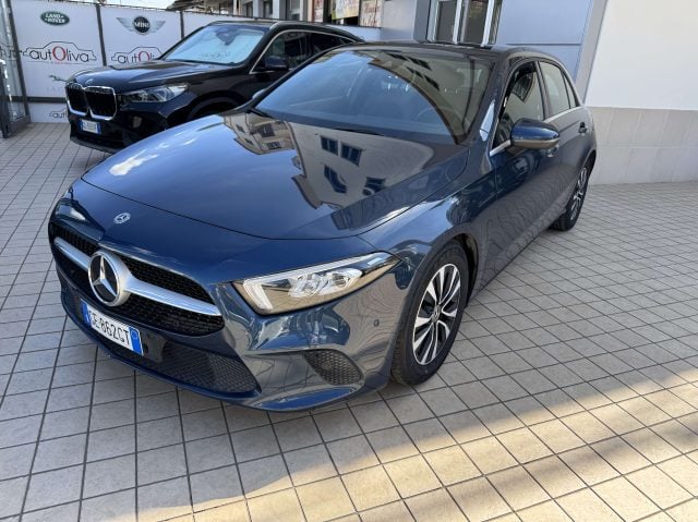 Mercedes-Benz A 180 d Sport Cambio Automatico - foto 3 di 4
