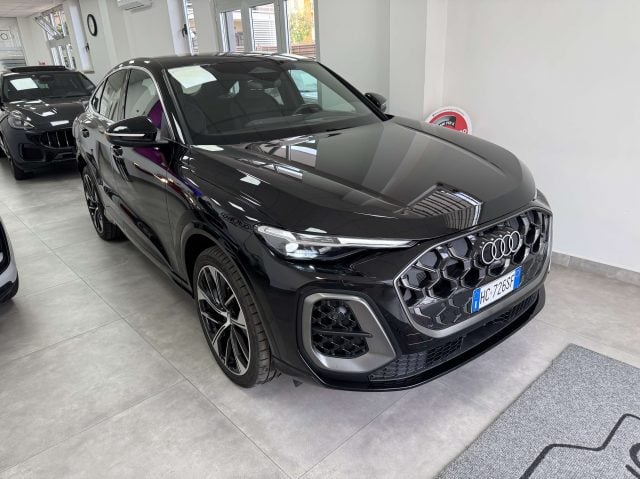 Audi Q5 Sportback 2.0 tdi mhev+ S line edition quattro 204, del 2026, 7.000 km, in vendita a Cesa (CE)