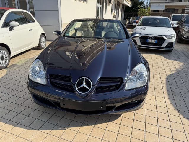 Mercedes-Benz SLK 200 k Sport, del 2015, 225.000 km, in vendita a Cesa (CE)