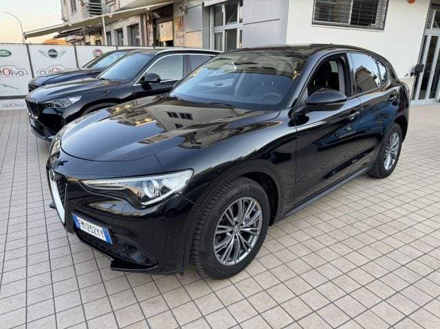 Alfa Romeo Stelvio 2.2 rwd 180cv auto - foto 2 di 4