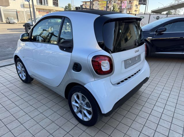 smart forTwo 1.0 Passion 71cv twinamic my18 - foto 4 di 4