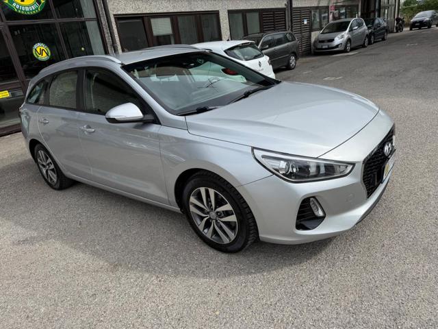 Hyundai i30 Wagon 1.6 CRDi CV 110 - foto 3 di 4