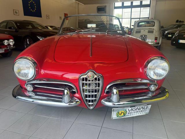 Alfa Romeo Giulietta 1300 Spider Type 101 - foto 2 di 4