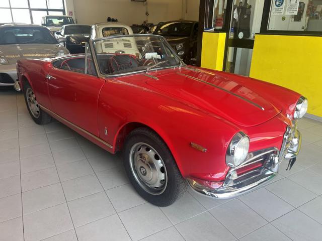 Alfa Romeo Giulietta 1300 Spider Type 101 - foto 3 di 4