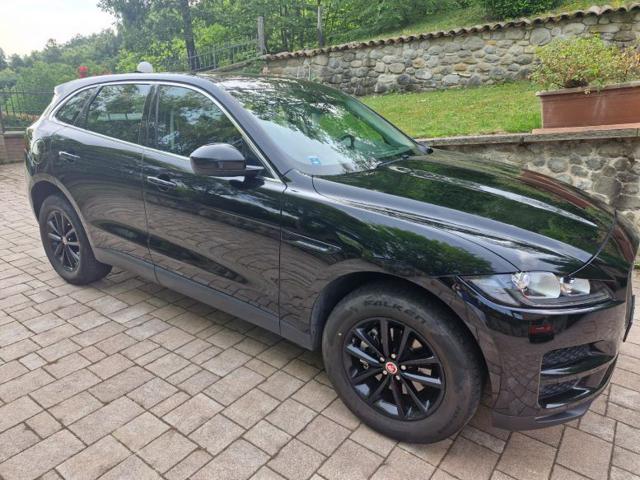 Jaguar F-Pace 2.0 D 180 CV aut. Prestige - foto 2 di 4