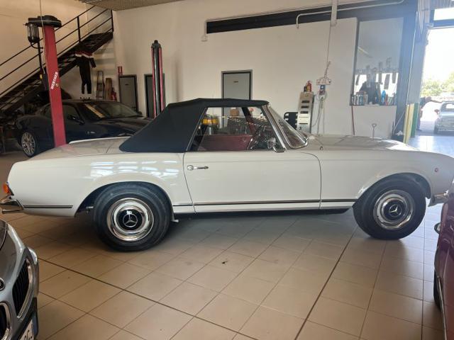 Mercedes-Benz SL 230 6 cilindri Hard Top ASI - foto 4 di 4