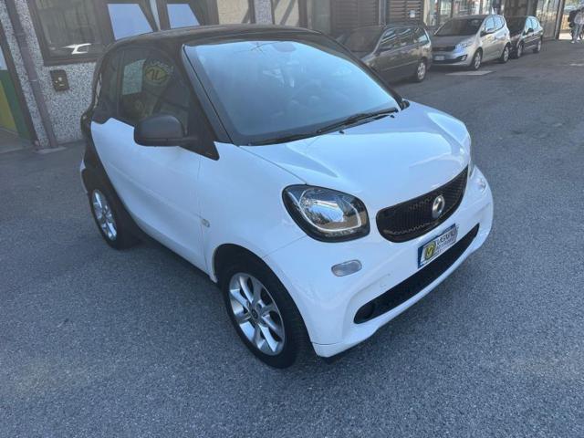 smart forTwo 70 1.0 Passion - foto 2 di 4