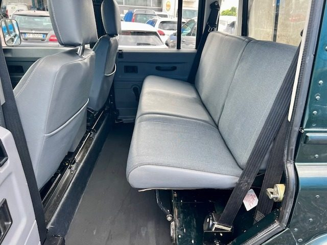 Land Rover Defender 110 2.5 Td5 cat CrewCab Pick-up+CONTO VENDITA usato a BORGO SAN GIACOMO