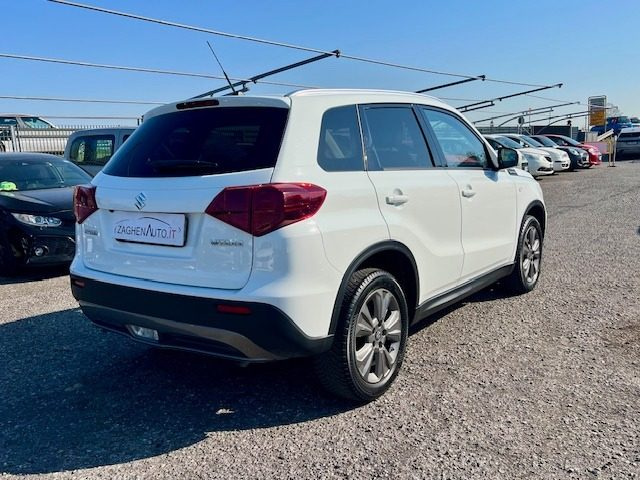 Suzuki Vitara 1.0 Boosterjet Top - foto 4 di 4