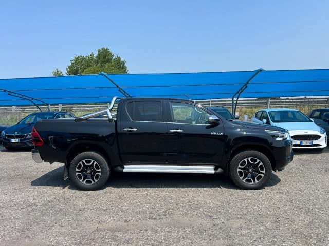 Toyota Hilux 2.4 D-4D 4WD 4 porte Double Cab- NON HA IVA - foto 3 di 4