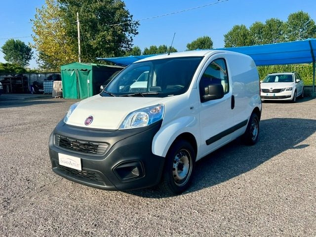 Fiat Fiorino 1.3 MJT 80CV Cargo-CAR PLAY-SOLO 43000 KM+IVA - foto 2 di 4