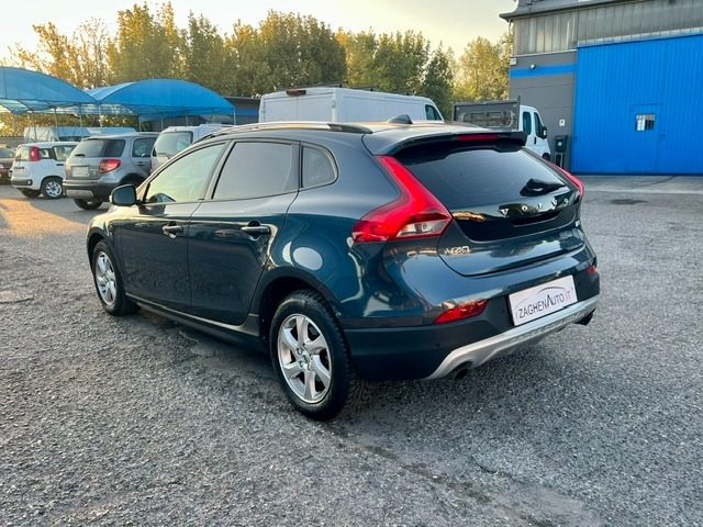 Volvo V40 Cross Country T3 Geartronic - foto 4 di 28