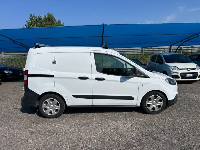 Ford Transit Courier 1.5 TDCi 100CV Van Trend- EURO6- 1 PROPRIETARIO - foto 3 di 4