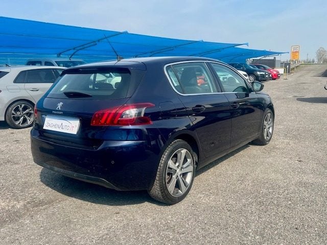 Peugeot 308 BlueHDi 130 S&S EAT6 Allure - foto 4 di 4