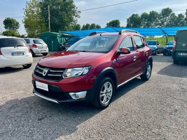 Dacia Sandero Stepway 1.5 dCi 8V 90CV Prestige - foto 2 di 4