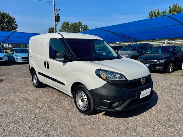 Fiat Doblo 1.6 MJT 105CV S&S PC-TN Cargo Business+IVA, del 2022, 90.000 km, in vendita a Borgo San Giacomo (BS)