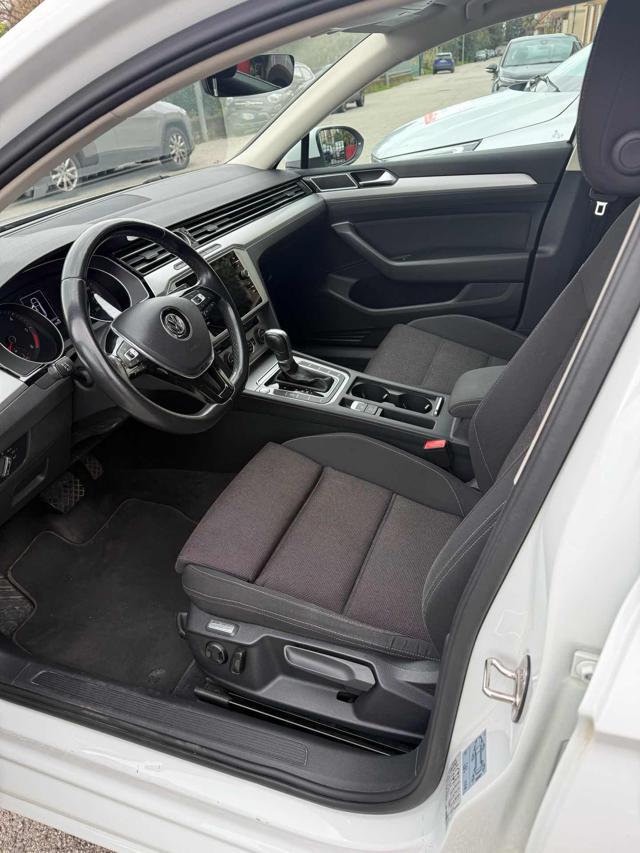 Volkswagen Passat Variant 1.6 TDI SCR DSG Business BMT - foto 4 di 4