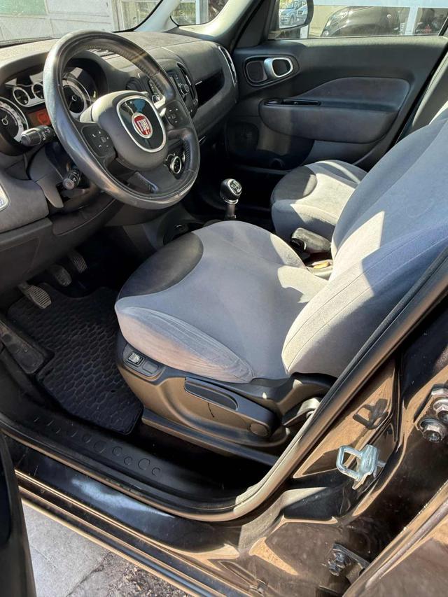 Fiat 500L Living 1.6 Multijet 105 CV Lounge, del 2013, 209.000 km, in vendita a Agropoli (SA)