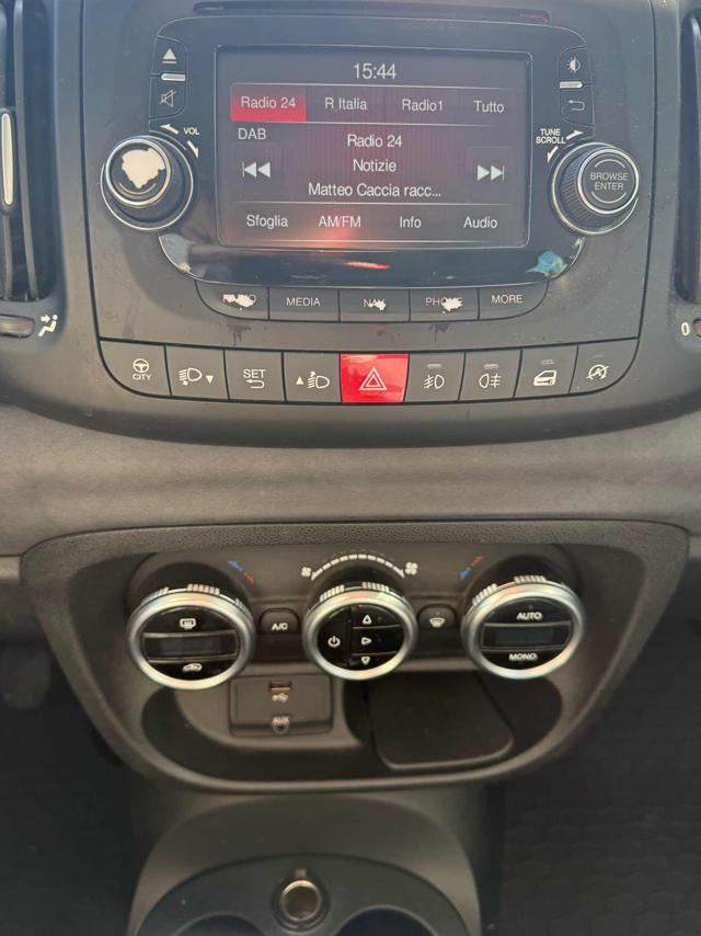 Fiat 500L Living 1.6 Multijet 105 CV Lounge usato a AGROPOLI