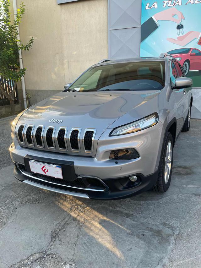 Jeep Cherokee 2.2 Mjt II 4WD Active Drive I Limited - foto 2 di 4