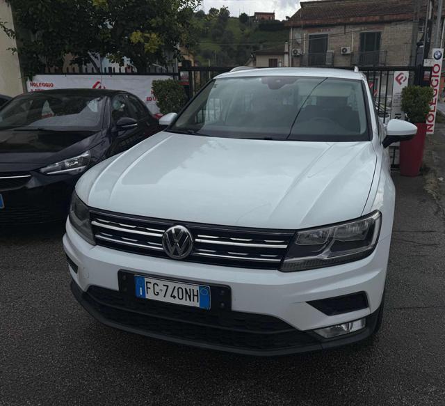 Volkswagen Tiguan 2.0 TDI SCR Business BlueMotion Technology usato a AGROPOLI