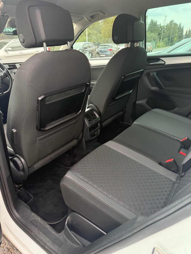 Volkswagen Tiguan 2.0 TDI SCR Business BlueMotion Technology, del 2016, 137.300 km, in vendita a Agropoli (SA)