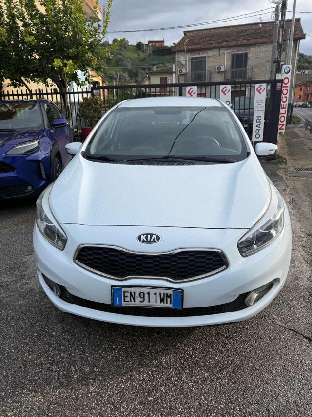 Kia cee'd 1.4 GPL 5 porte Class - foto 4 di 31