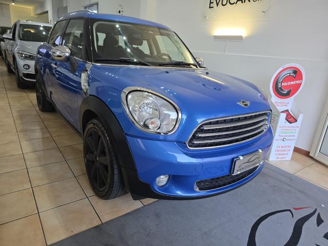 MINI Countryman Mini Cooper D Countryman - foto 2 di 4