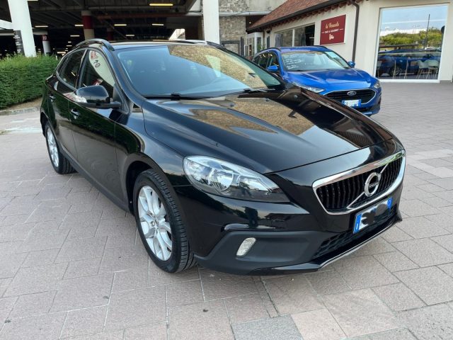 Volvo V40 Cross Country D2 Geartronic Business - foto 2 di 4