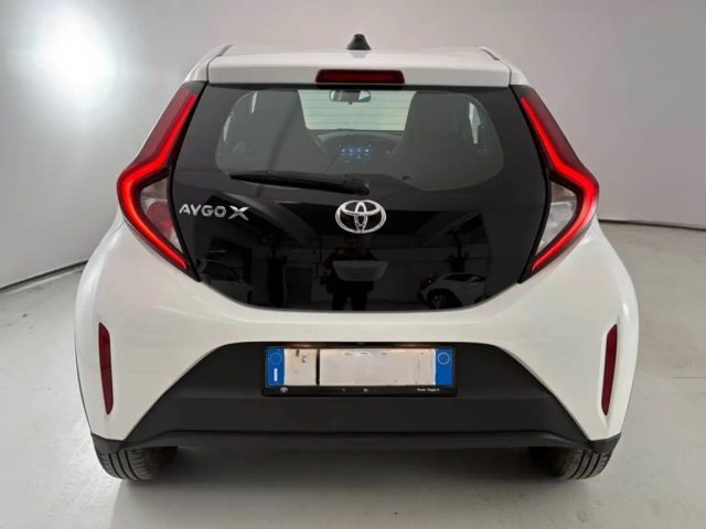Toyota Aygo X 1.0 VVT-i 72 CV 5 porte Active - foto 4 di 4