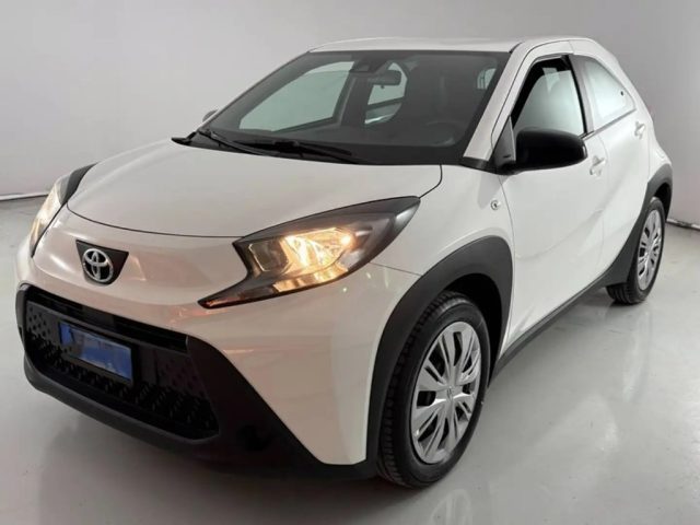 Toyota Aygo X 1.0 VVT-i 72 CV 5 porte Active km 0 a BADIA POLESINE