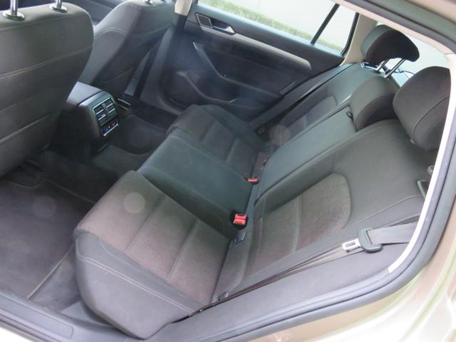 Volkswagen Passat Variant 1.6 TDI DSG BlueMotion Tech. usato a BADIA POLESINE