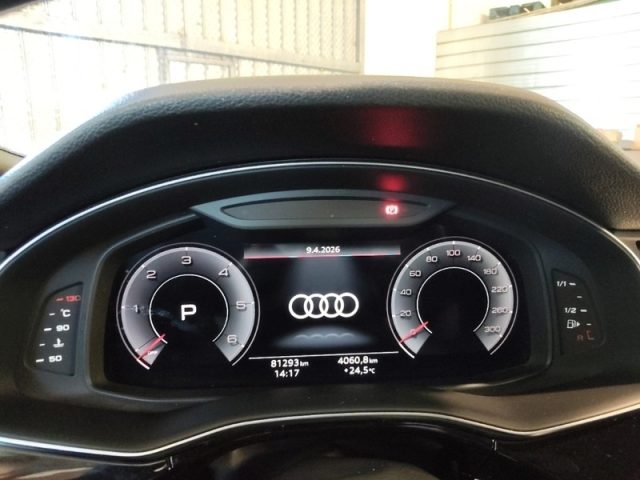 Audi Q8 45 TDI quattro tiptronic Sport - foto 4 di 4