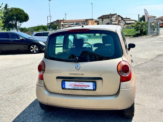 Renault Modus 1.2 16V Confort Privilège - foto 4 di 13