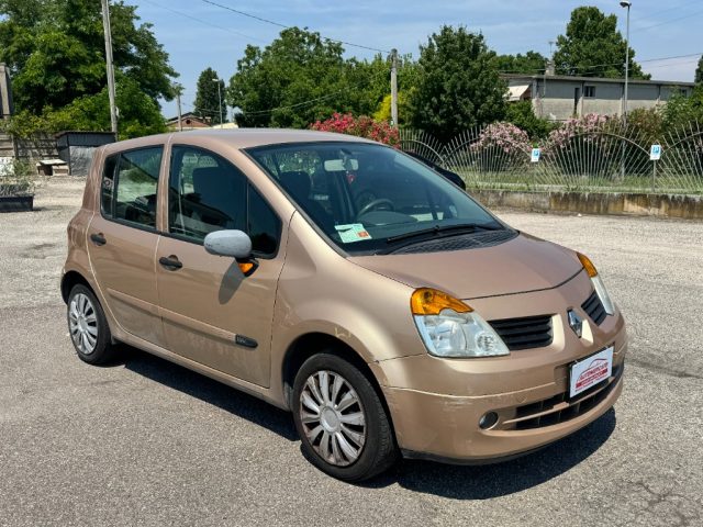 Renault Modus 1.2 16V Confort Privilège - foto 2 di 13