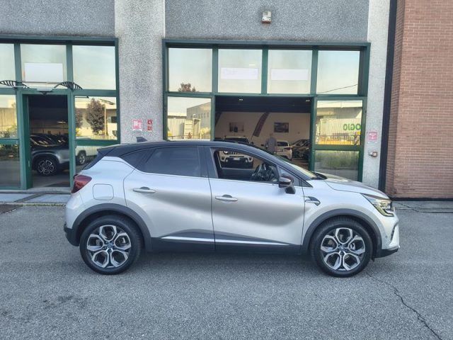 Renault Captur Plug-in Hybrid E-Tech 160 Intens - foto 4 di 4