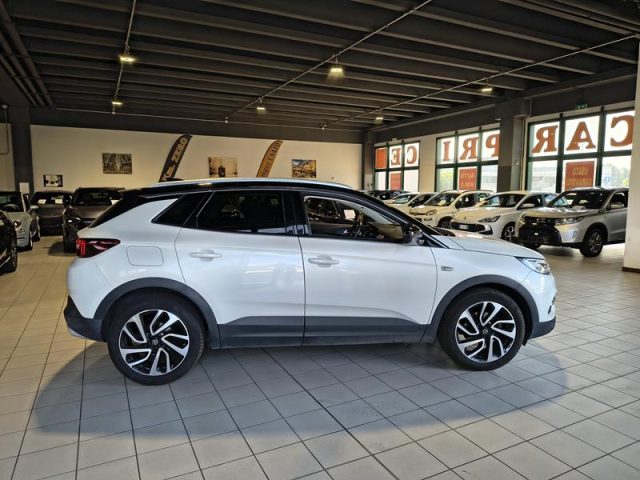 Opel Grandland X 1.5 diesel Ecotec aut. Advance - foto 2 di 4