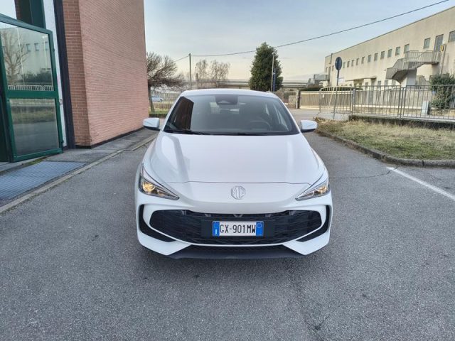 MG MG3 1.5 Hybrid+ Comfort NEOPATENTATI - foto 2 di 4