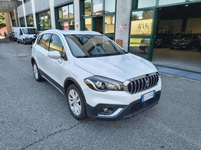 Suzuki S-Cross 1.4 Hybrid Cool NEOPATENTATI, del 2020, 57.900 km, in vendita a Gallarate (VA)