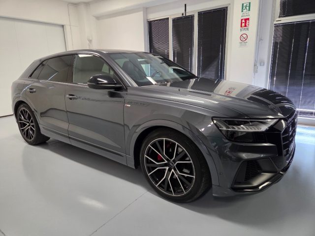 Audi Q8 55 TFSI quattro Sline IVA ESPOSTA - foto 3 di 4
