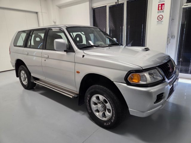 Mitsubishi Pajero Sport 2.5 TDI cat GLS Autocarro 5 POSTI - foto 3 di 4