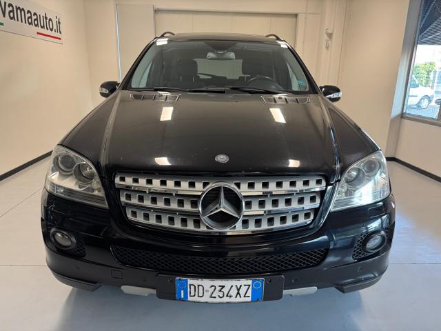 Mercedes-Benz ML 320 CDI Chrome *ASI* - foto 2 di 4