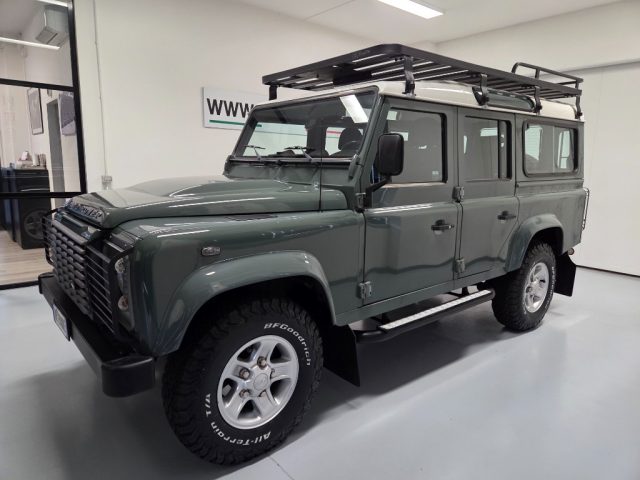 Land Rover Defender 110 2.4 TD4 SE *PERFETTO* usato a PARMA