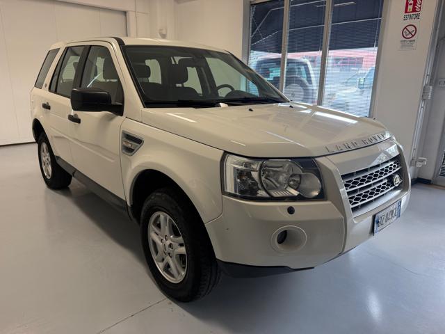 Land Rover Freelander 2.2 TD4 S.W. E - foto 3 di 4