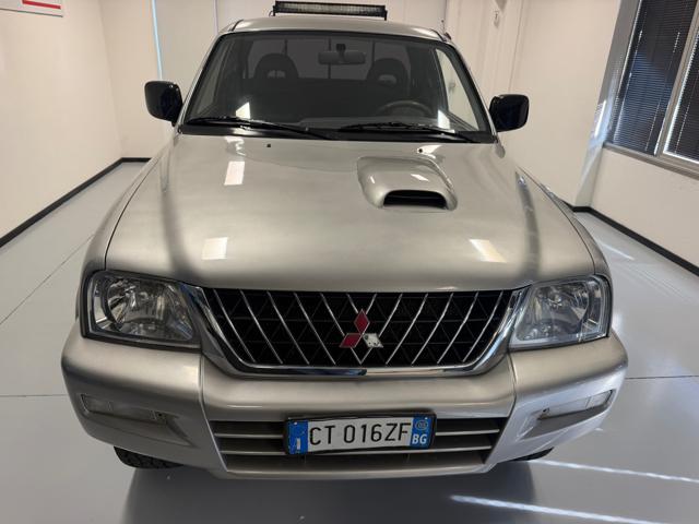 Mitsubishi L200 2.5 TD cat 4WD Club Cab*GANCIO TRAINO* - foto 2 di 4