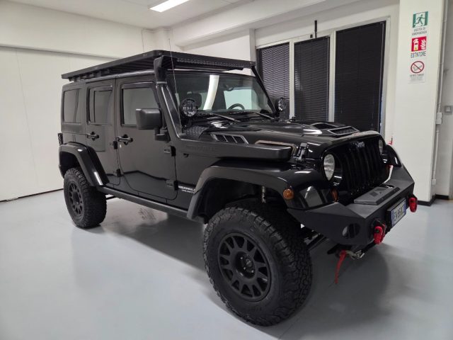 Jeep Wrangler Unlimited 2.8 CRD DPF rock's - foto 3 di 4