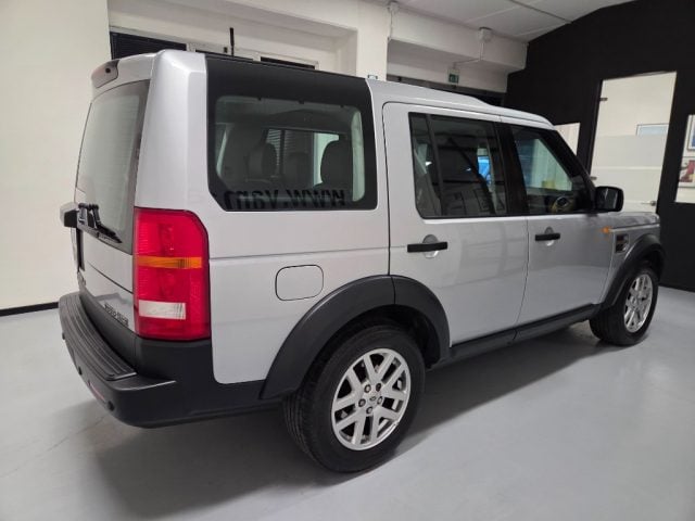Land Rover Discovery 3 2.7 TDV6 HSE - foto 4 di 4